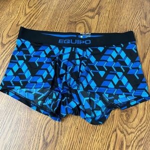 Mens worn poly spandex trunks size M